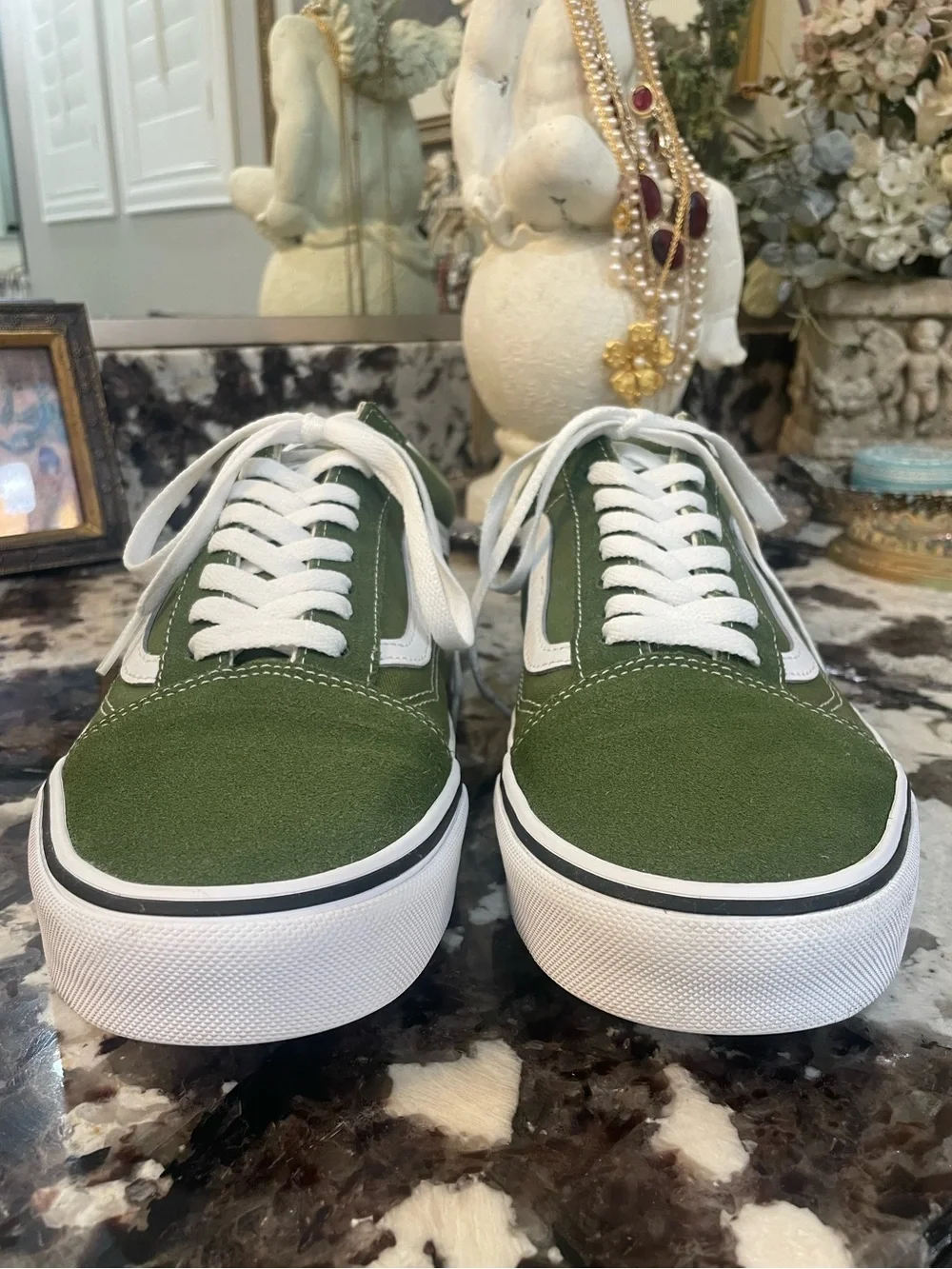 Vans Old Skool Suede Canvas in Olive Green H White Men’s Size 10, Women’s 11.5